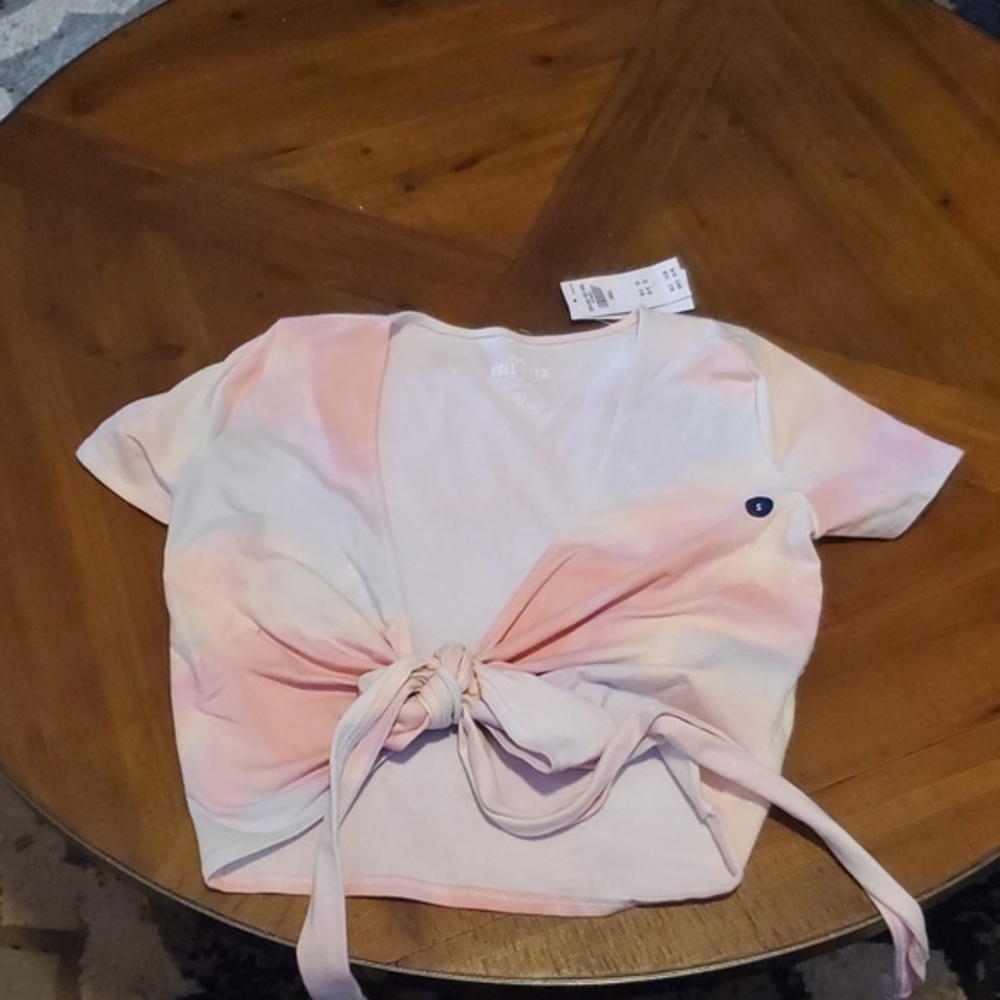 Hollister Baby Tee Size S